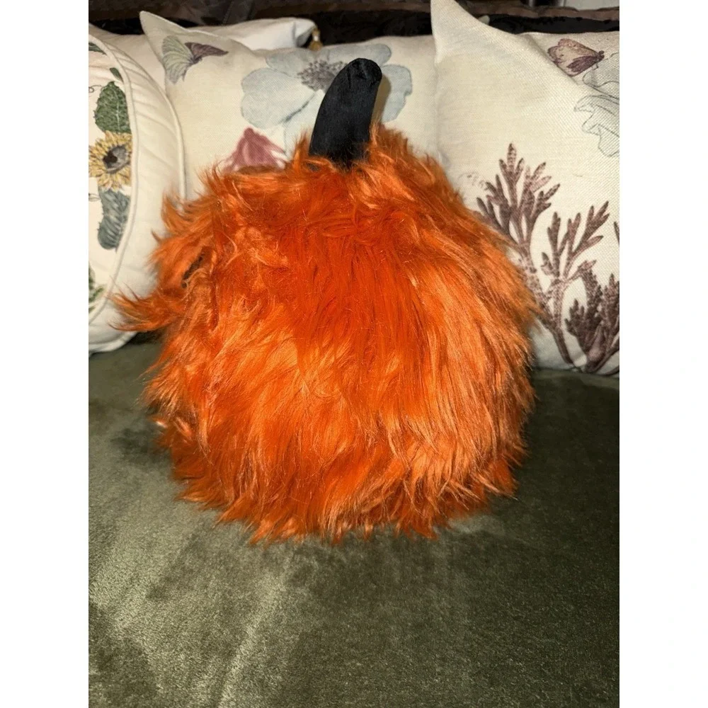 Novogratz Plush Accent Pillow Orange Faux Fur Shaggy Jack-O-Lantern Pumpkin New